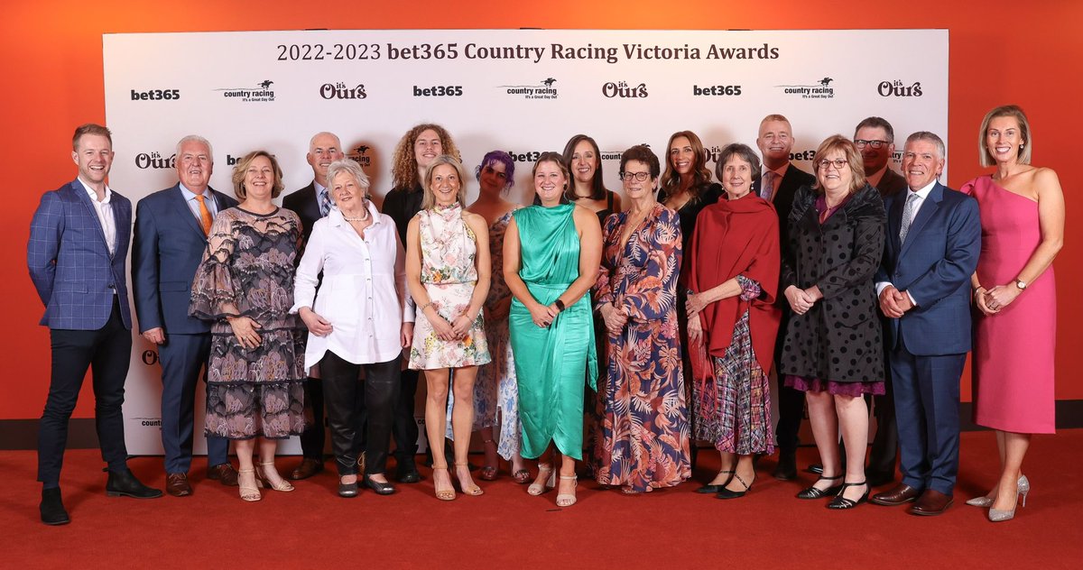 wboolracingclub's tweet photo. Warrnambool and Woodford at the #crvawards night https://t.co/0IJyoirOkp