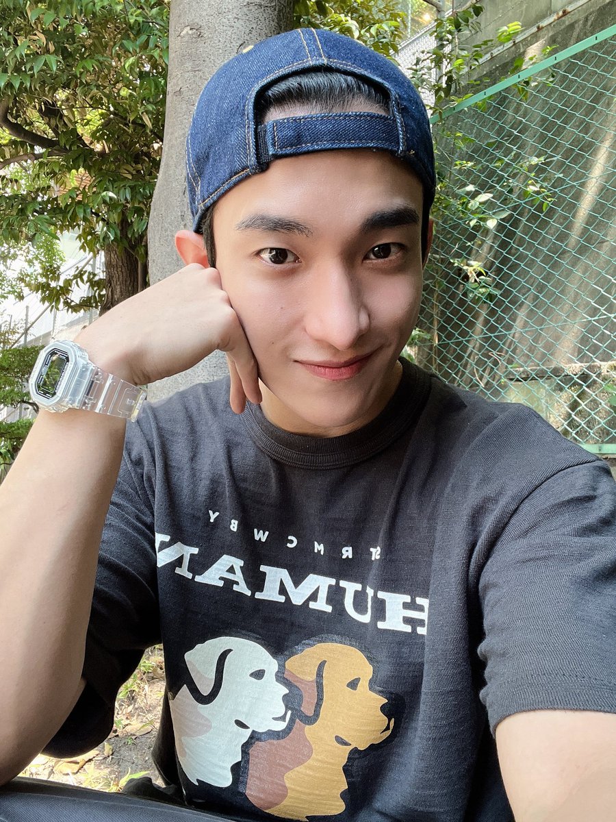 svtcontents's tweet photo. [#WEVERSE POST] 230819 DK #도겸

⚔️: heuh https://t.co/6KJ4MV8nni