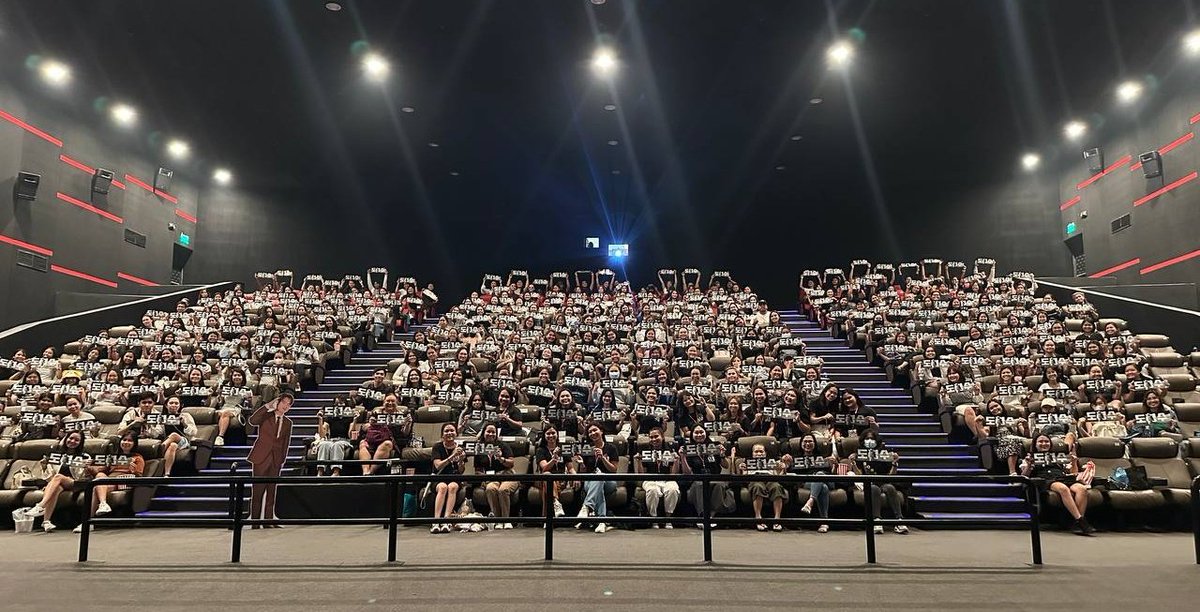 EXO-L ILOILO tweet media