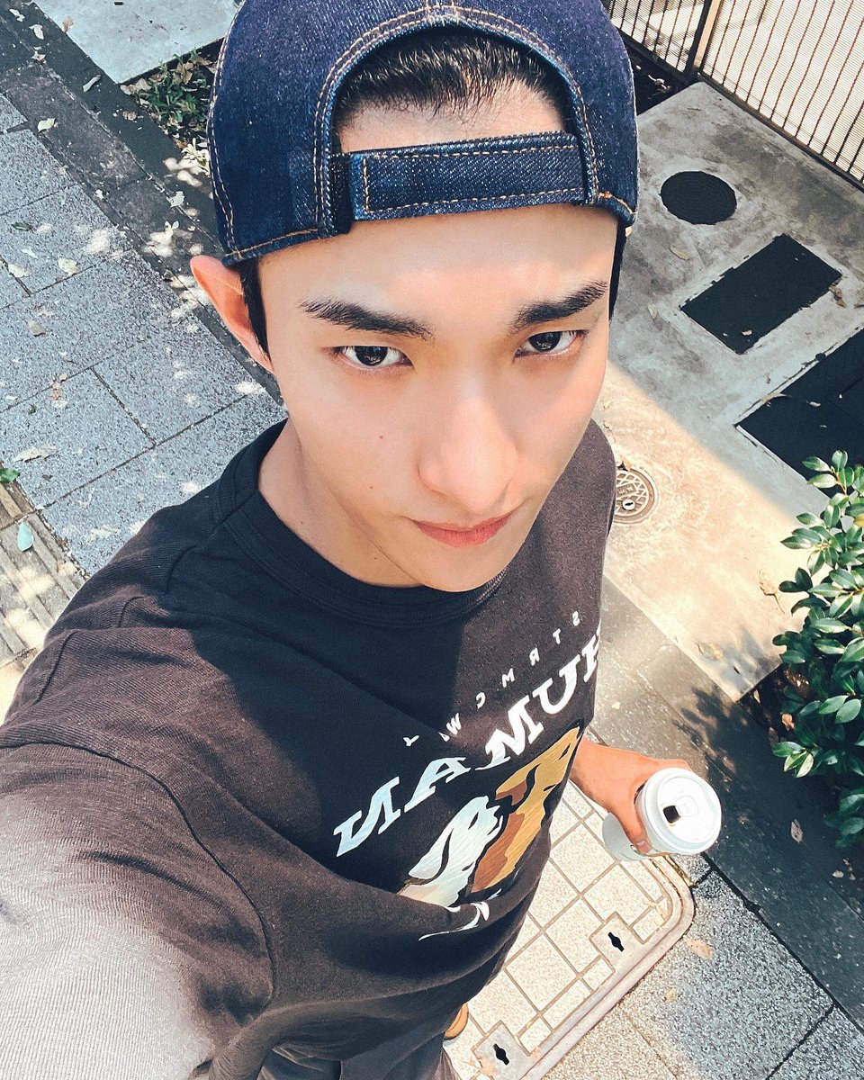 wonubliss's tweet image. dk_is_dokyeom 🌳☀️🧢 #도겸