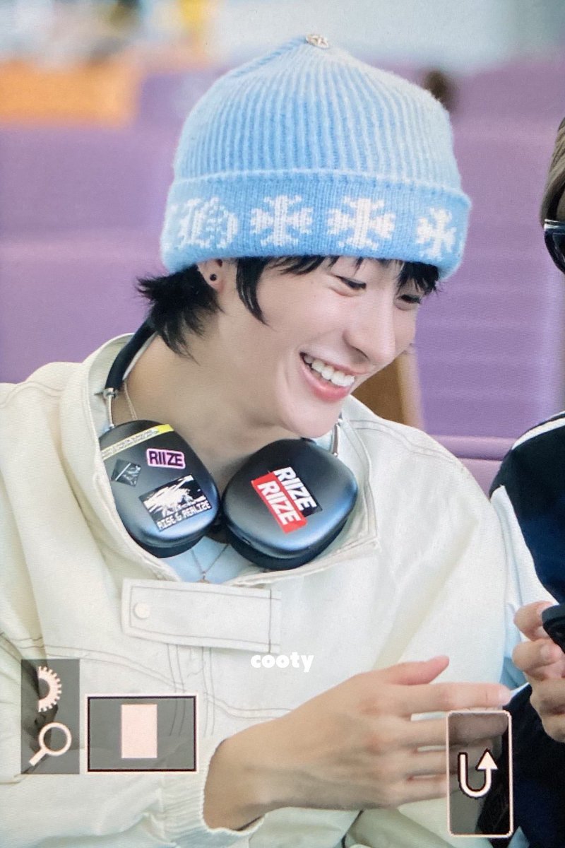 cooty_at's tweet photo. 230819 

웃는 거 넘 이뽀 🥹

#RIIZE #라이즈 #ANTON #앤톤 https://t.co/QqfrlT0C8F
