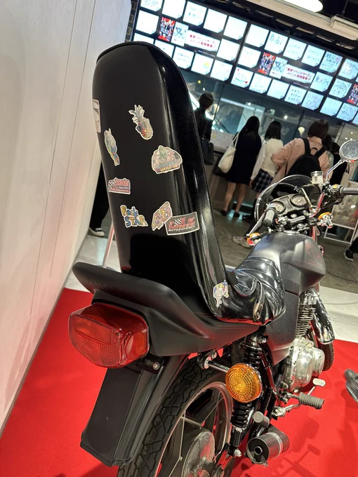 そういえば映画の展示でゴキいっぱい撮ったんだった!資料用に、ドゾ… 