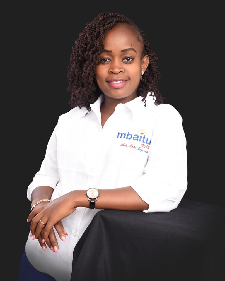 MbaituFM's tweet photo. Karibu vaa kilunguni kya #WeekendSmart winakwa Anitah Ndanu .
Ni wathi wiva ula ukwenda nguthaukie?
SMS 22925
92.5 Nairobi & Machakos
100.4 Mwingi
100.5 Makueni
106.5 Kitui
https://t.co/H4pQWOXLPu
Youtube: https://t.co/16LIDmoCdy
Tukunie simu kwisila
0700925925 /0733925925 https://t.co/oScDLngd66