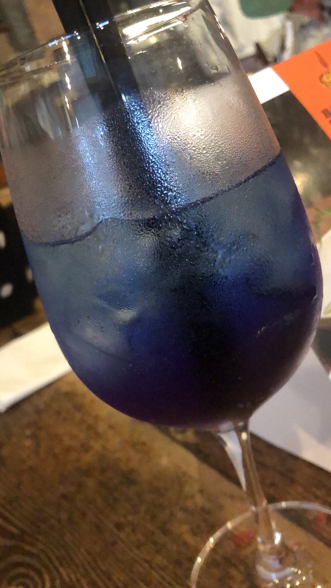 ShatteredAngel7's tweet photo. Big kid drink 1 https://t.co/RMFb9FS3G4