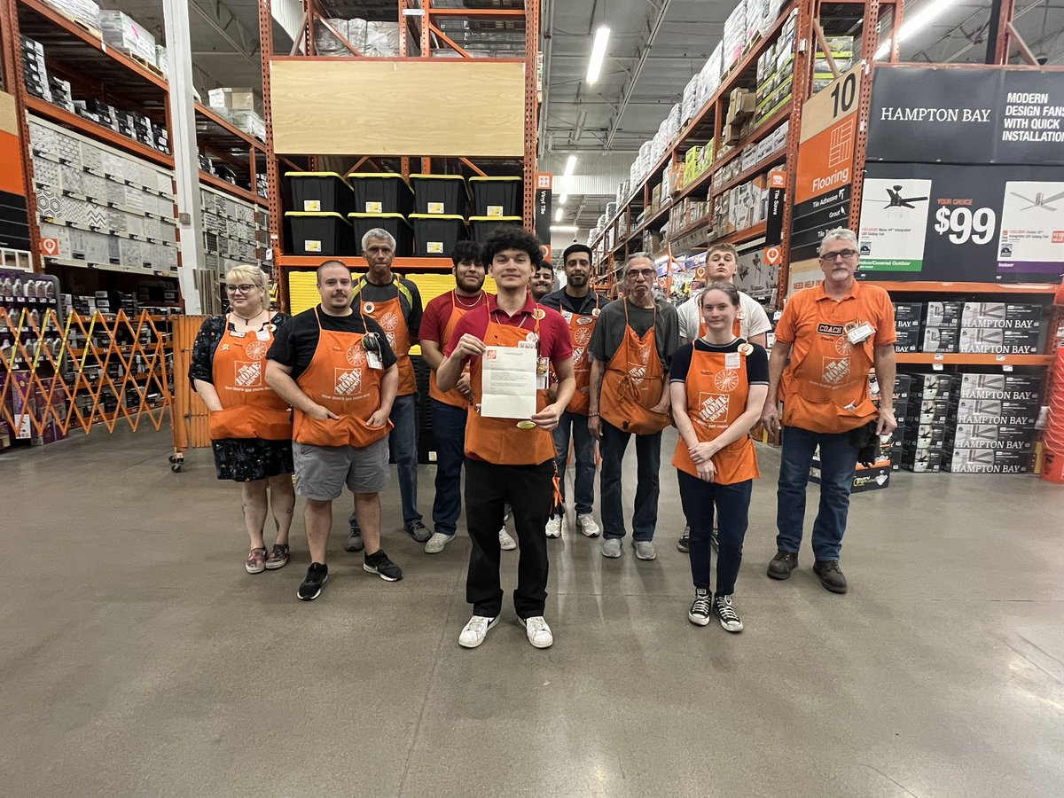 Mark Benavides tweet media