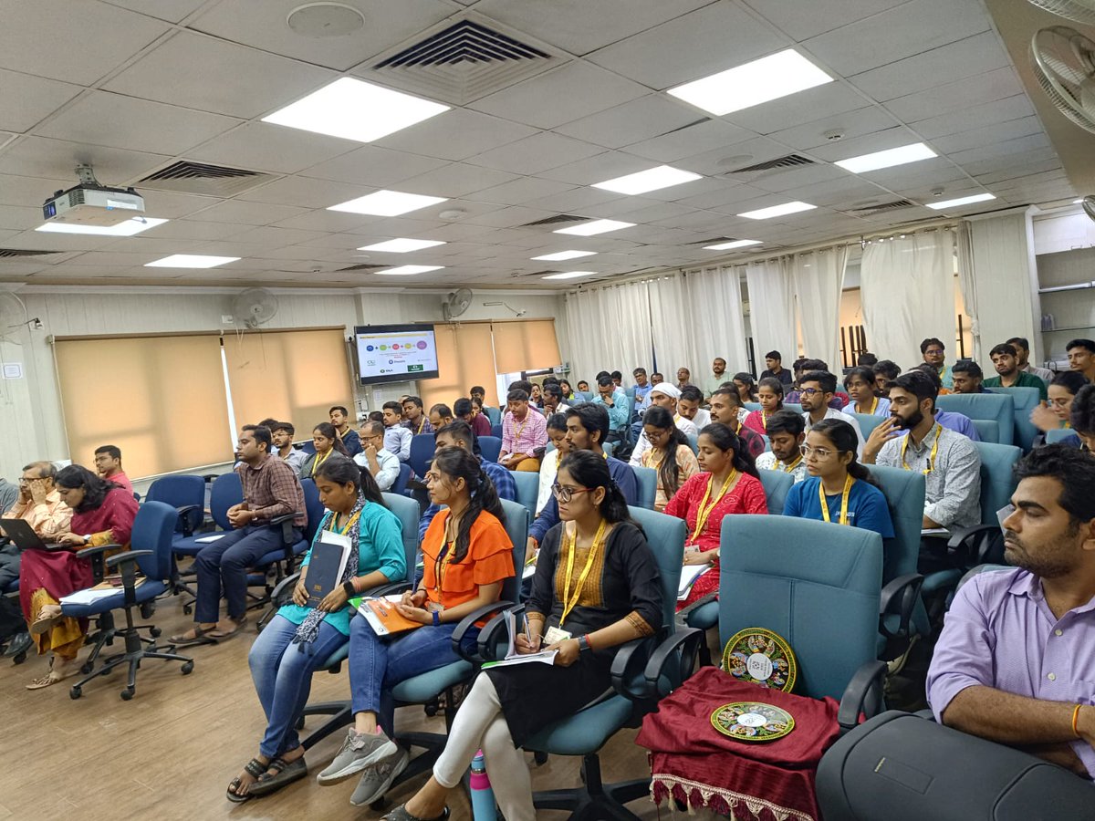 zerolabbihar's tweet photo. Zerolab Bihar successfully organized Startup Bihar and Zerolab outreach program at DMI in the esteemed presence of our Chief guest Shri Dilip Kumar, I.R.T.S Special Secretary Department of Industries Govt. Of Bihar. https://t.co/NZhPD3PzU0
