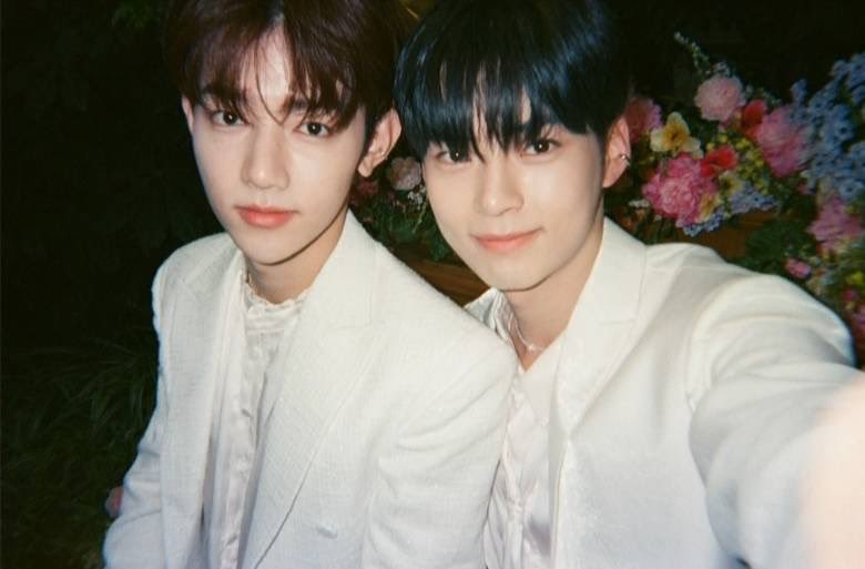 vinusahb's tweet photo. #別吵了大家都是潔柔絲
#是我呀連彬彬的臉紅都喜歡的人

屬性：賽時op冰到現在沒有變過
冰昊濃度最高🔥副擔昊 辰

西批無雷 最常看冰昊 奎辰 樹枝 好感貓狗
冰昊同人文閱文無數 歡迎找我推薦
 
婉拒：唯粉、雷冰昊的粉（沒有不好只是會聊不來ㅠ）

可���會雷到你的點：喜歡噁男偶像例如喜歡說他們很大 https://t.co/M1fhgZWsB1