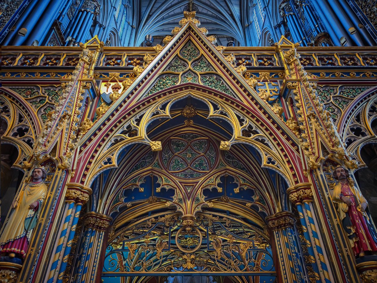 Westminster Abbey choir screen by Edward Blore

It’s such a great example of OTT bling I was surprised that it’s from 1831, so it’s not Victorian Gothic. But it’s not Georgian Gothick either, coming from the reign of William IV that doesn’t warrant an ‘ian’

 #ScreenSaturday