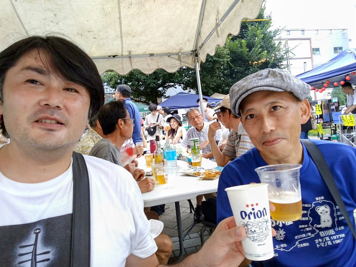 umekeneuph's tweet photo. 川越霞ヶ関…
登場🤣
珍しいツーショット👀
#サンロードビアパーク2023
#ラジオ川越
#Daiyou
#JRockBlooper80 https://t.co/adOMPfno8k