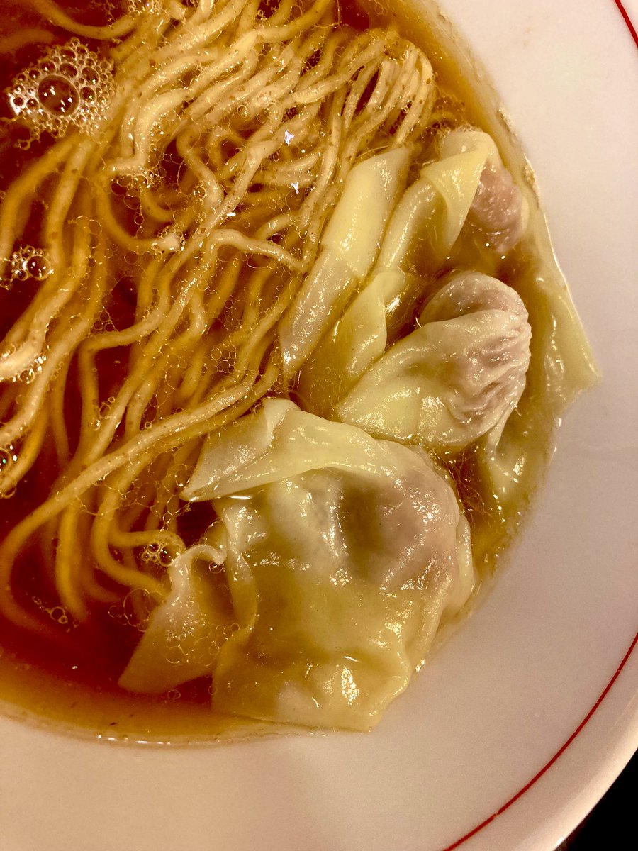 LaboKubo's tweet photo. 明日の朝ラー
雲呑やるよ https://t.co/Wt33imxyI9