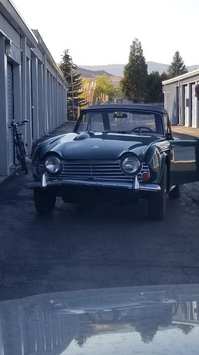 Denise's 1964 Triumph TR4 - TRExp Registry #AutoShrine dlvr.it/StsZ98