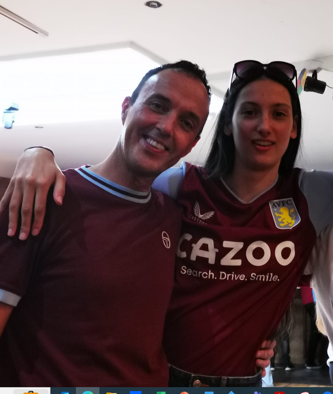 SteveDeery's tweet photo. @YorkshireVillan Happy birthday to the shittest forecaster, biggest nause, pain in the ass, Leeds loving knobhead I've ever met. Hopefully won't see you tomorrow xx #giveover #avfc ๐ฆ๐๐ https://t.co/1n3htPHsnv