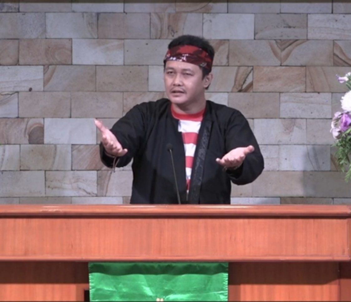 Allah terus memanggil setiap murid-Nya untuk menjadi agen-agen yang membawa perubahan dan menjadi berkat bagi Indonesia. Buatlah pilihan dan ambillah kesempatan untuk memiliki hidup yang lebih baik dan berkontribusi bagi bangsa.

- Pdt Noerman Sasono