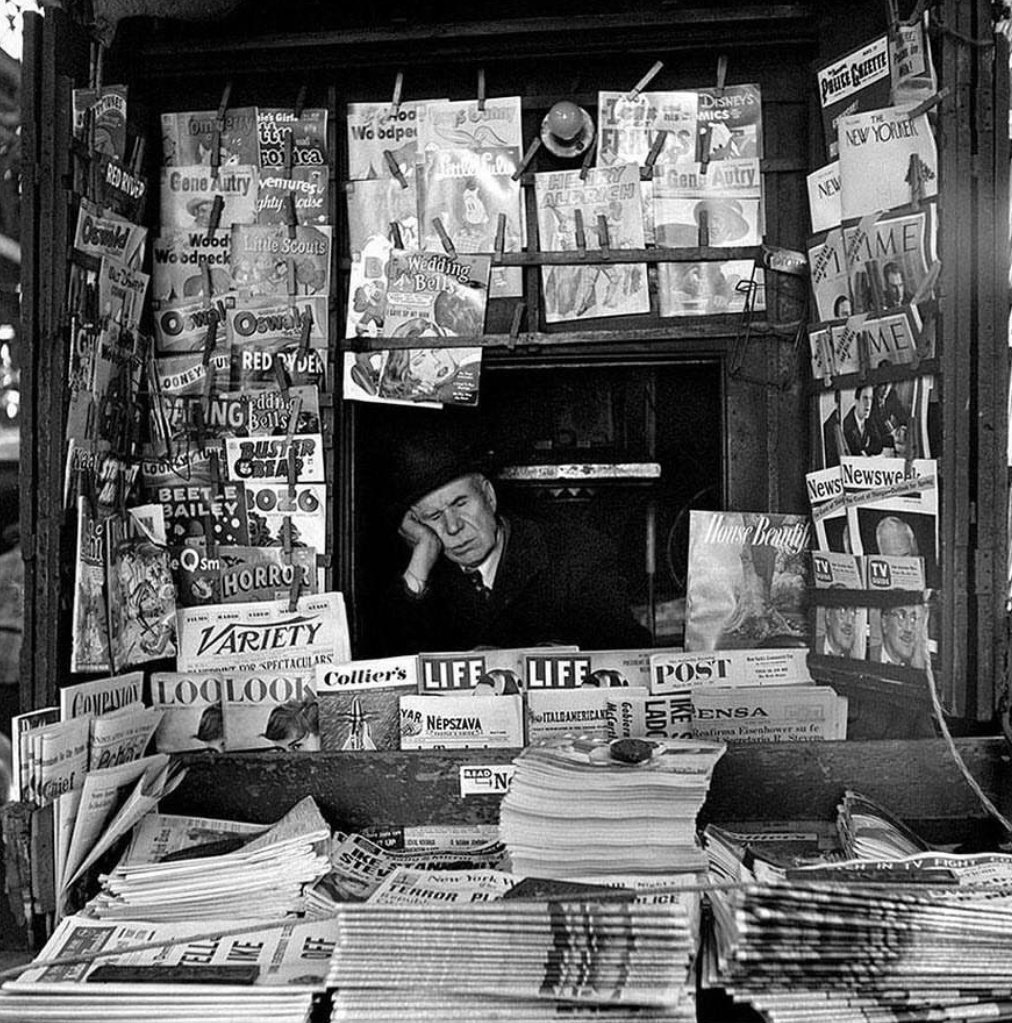 Haberlerin bunaltmadığı bir gün*cük olsun../

#VivianMaier 📷