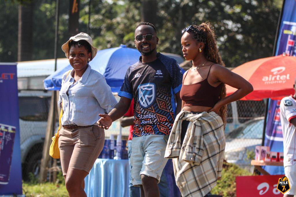 piratesrugbyUG's tweet photo. Game 1

STANBIC Black Pirates 47:00 Njeru Hurricanes

Tries
Timothy Kisiga (3)
Timothy Odongo 
Stephen Alul
Paul Bagota 
Jones Kamiza 

Conversions 
Jones Kamiza (6)

#MilekeBorder7s 
#GutsGritGold
#NileSpecial7s 
#StanbicPirates
#PiratesStrong https://t.co/7EuJnf3pt9