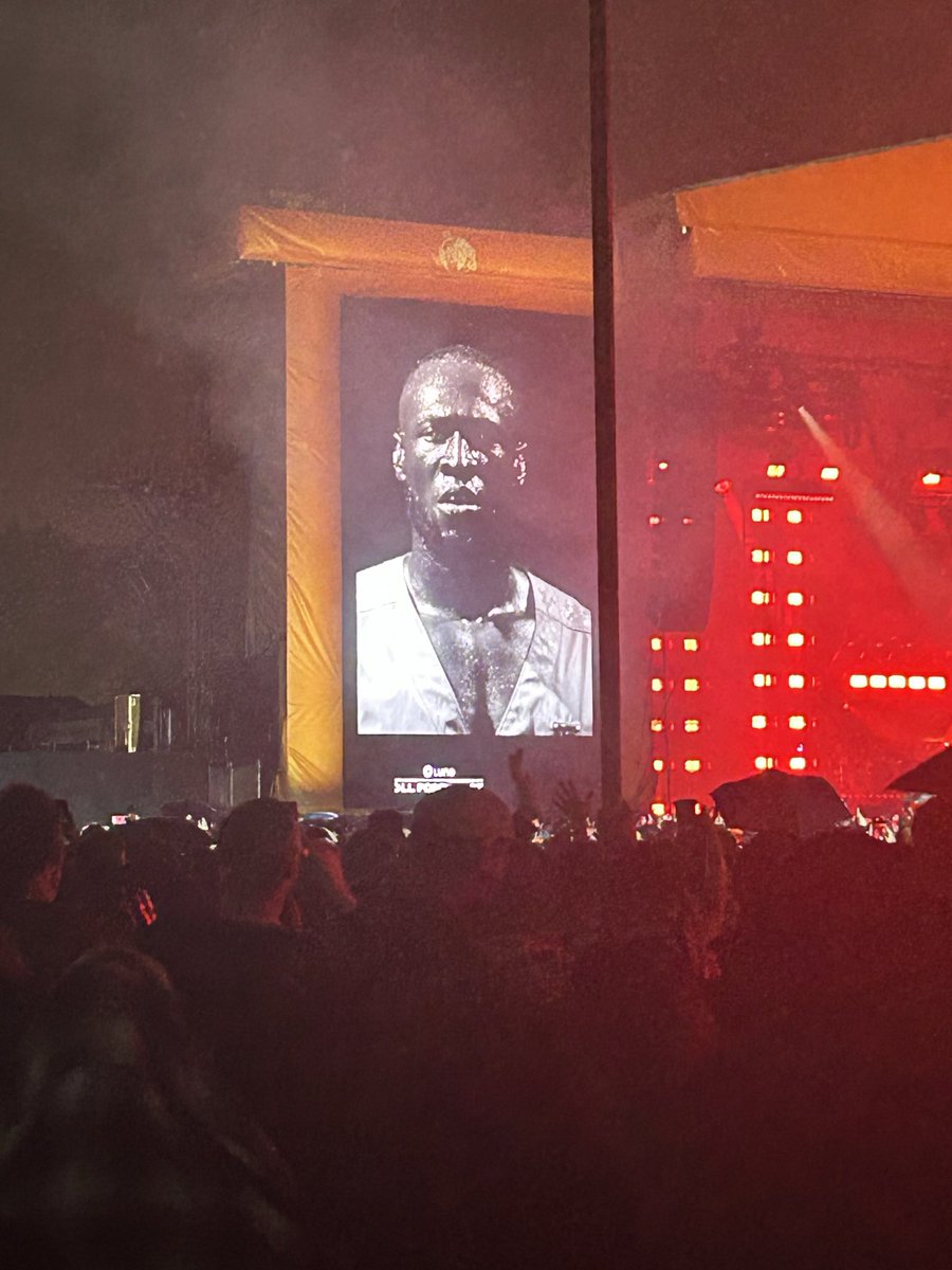 Ade Dosunmu tweet media