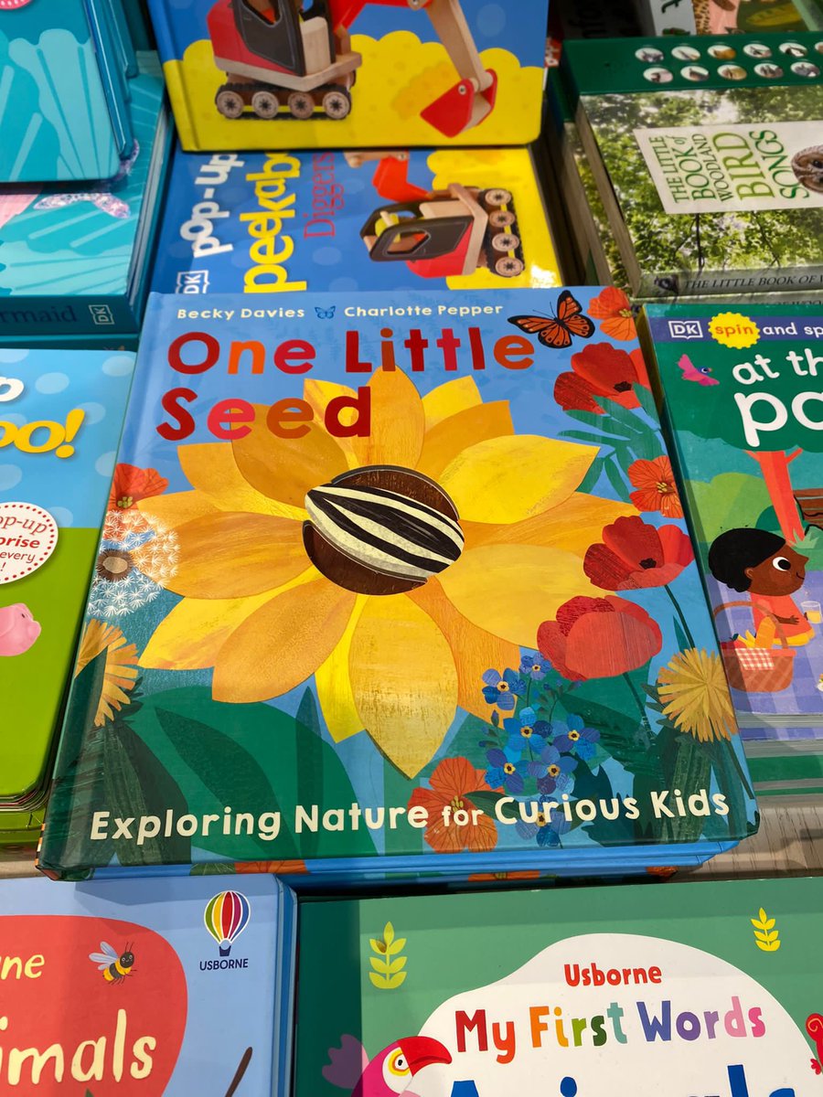 bouncemarketing's tweet photo. Lee has been to @The_RHS in Wisley @RHSWisley Lots of great @NatureActivity books. What a great bookshop 😍thank you ❤️📗 https://t.co/awskW4ak8d