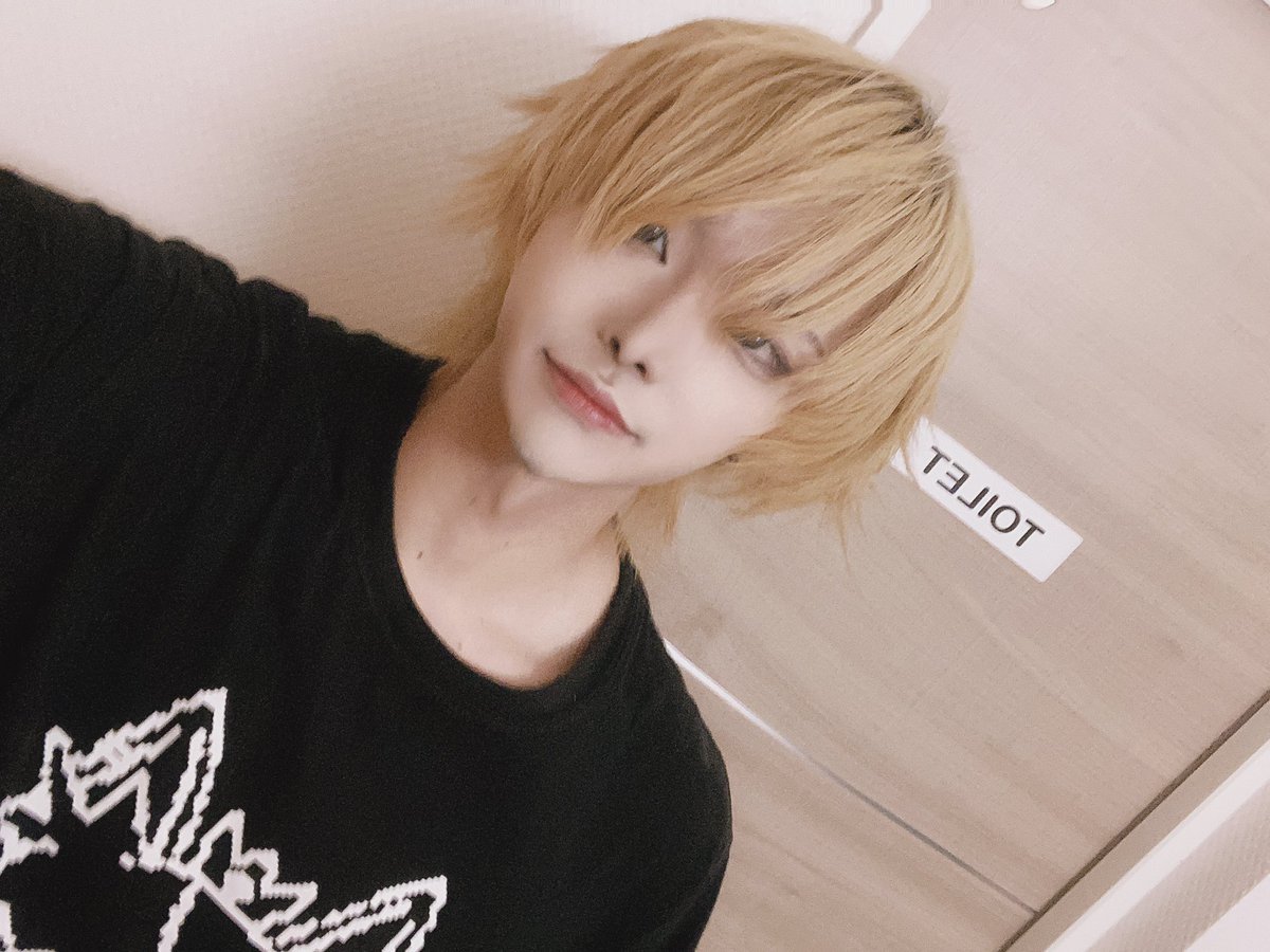 なかつん tweet media