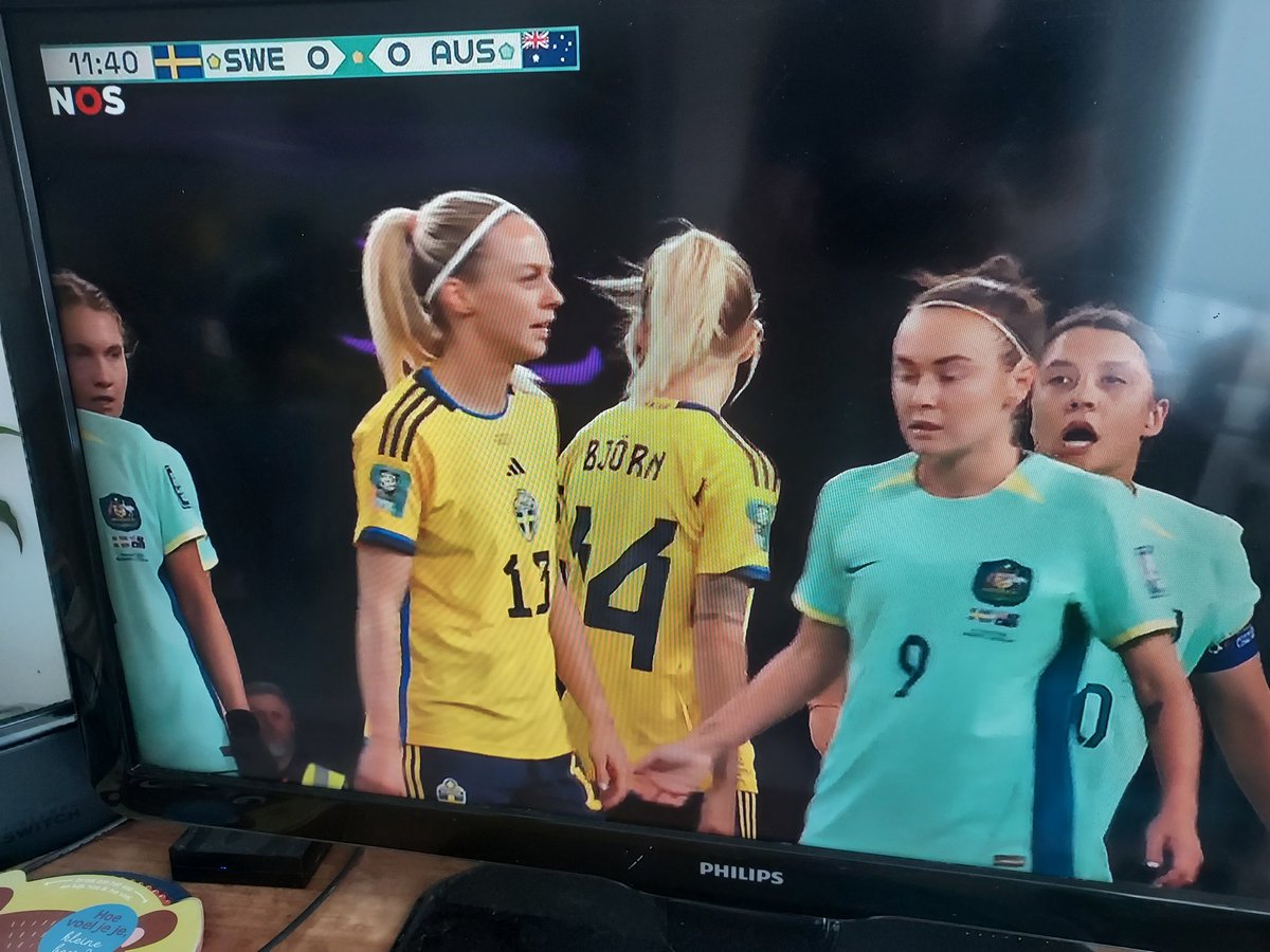 TFDSorare's tweet photo. I can't help it but I've seriously fallen in love with number 13 and 14 from Sweden. HELP! I can not choose❗
#WWC #SweAus #football ⚽️ #womensfootball  #WomensWorldCup 🏆
#Australie 🇦🇺 #Sweden 🇸🇪 #WomensWorldCup2023 https://t.co/YYmKsVw1Mx