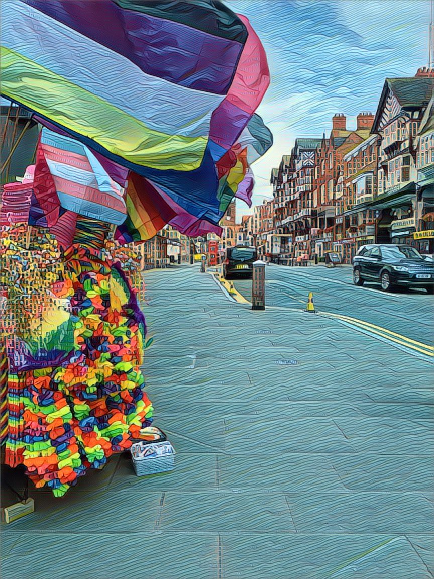 It’s so good seeing the city come to life this morning with a great splash of colour and energy for Chester Pride @SkintChester @ChesterPride @chestertweetsuk @VisitChester_ @CheshireLive #Pride