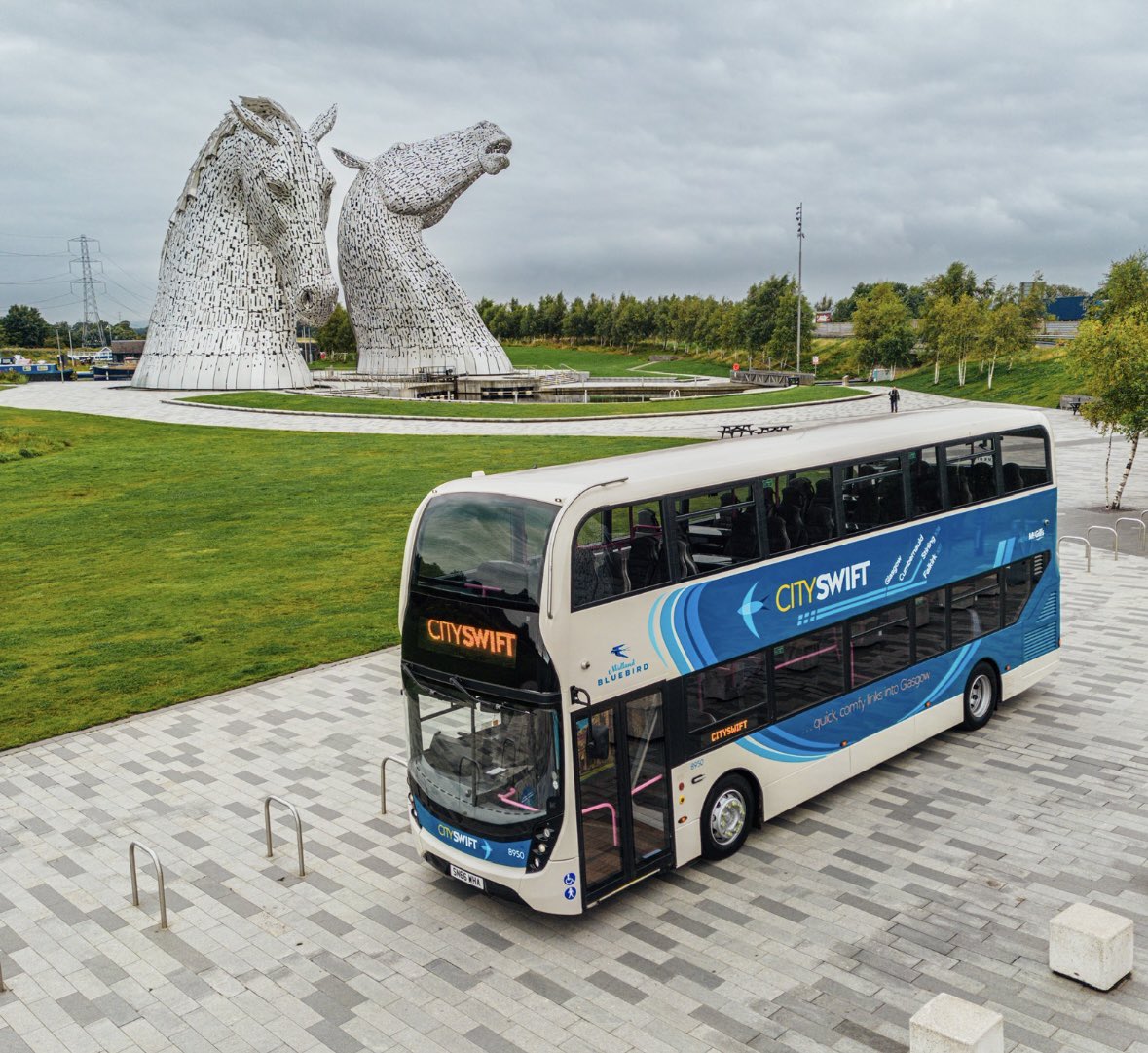 alexhornbyrail's tweet photo. A blessing from @DiscoverKelpies for #CitySwift before our revitalised fleet entered service this week. 

@MidBluebird https://t.co/pKtUwqGje6