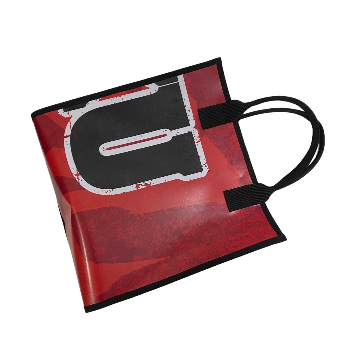 🎁2023 인터하이(비공식 응상)의 럭키드로우 경품 B '학교 현수막 리폼백' 샘플 1종을 공개합니다. 

현재 현수막 별로 순차 제작되고 있는 관계로, 현장에서 경품 당첨 수령 폼을 작성주신 분들께는 9월 중 배송될 예정입니다.