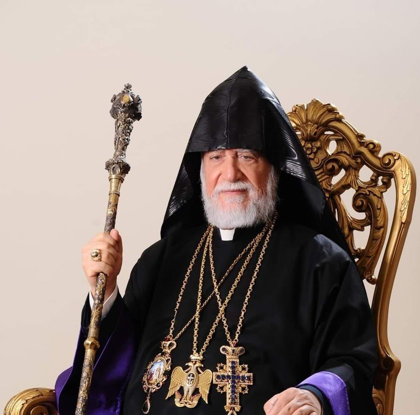 AdilHuseynzada's tweet photo. There is one fact all over the world: mosques, synagogues and churches, Buddhist temples and others call the world for peace, friendship and brotherhood. But this is not valid in 🇦🇲 Armenia - Aram I, Catholicos of Cilicia. He calls the nation to war and bloodshed. Disappointing. https://t.co/HHVhi1L1Fb