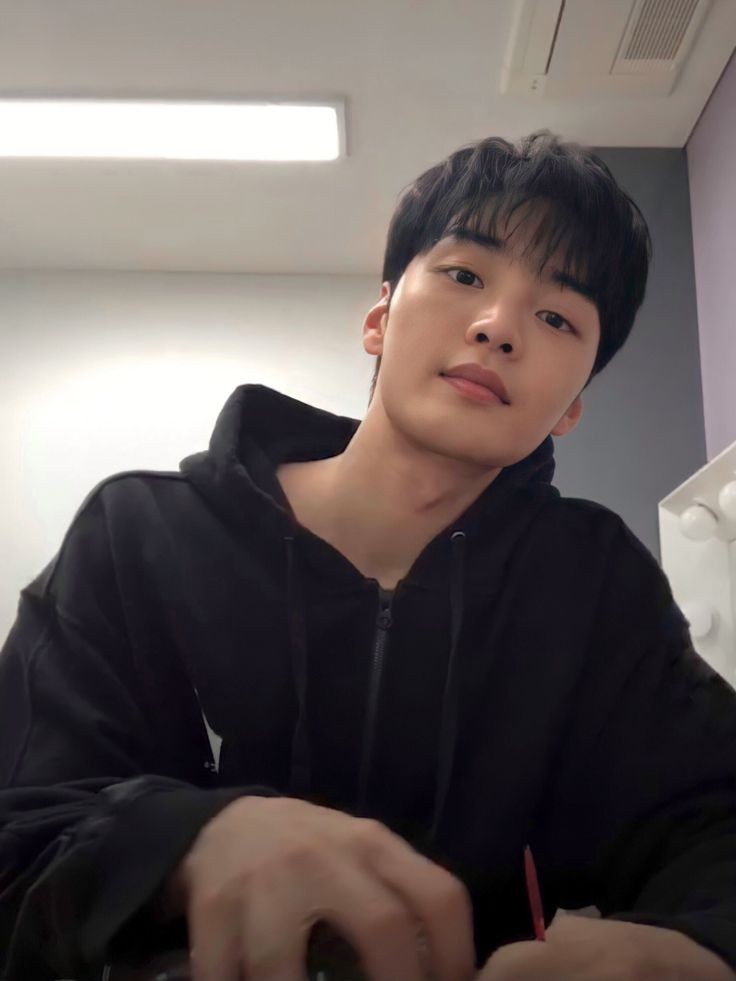 내가 돌아왔다

#김민재 #KIMMINJAE
#realbe #キム·ミンジェ