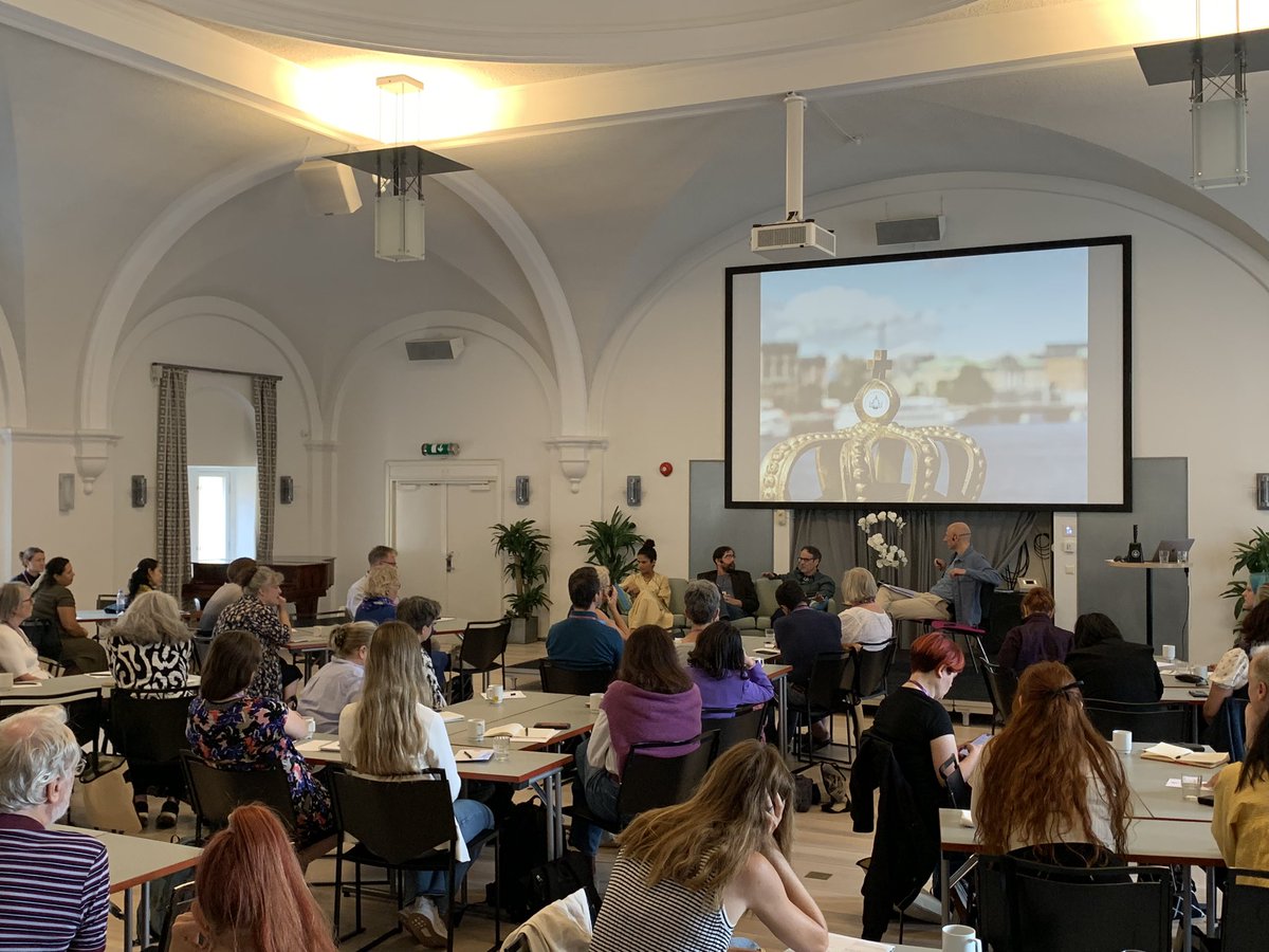 StockholmWriter's tweet photo. Day 2! ๐ We began this morning with a panel discussion about โBig Break Momentsโ with authors Golnaz Hashemzadeh Bonde, Jeff Bens, and Johnny Shaw.
#stockholmwritersfestival #SWF23 #amwriting #writersoftwitter #writingcommunity https://t.co/v3r3lWoMu7
