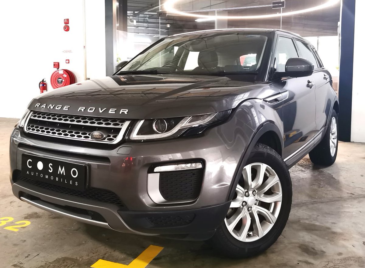 CosmoAutomobile's tweet photo. Buying a preowned Land Rover Evoque is like adopting a posh pet πΆ with a taste for adventure! It might have a few 'miles' on it, but it's still got that swagger. Get ready to roll with sophistication and mud on the tires! πΏπΌπ #Cosmoauto #LandRoverEvoque #SwaggerOnWheels https://t.co/tTq4lFhVNx