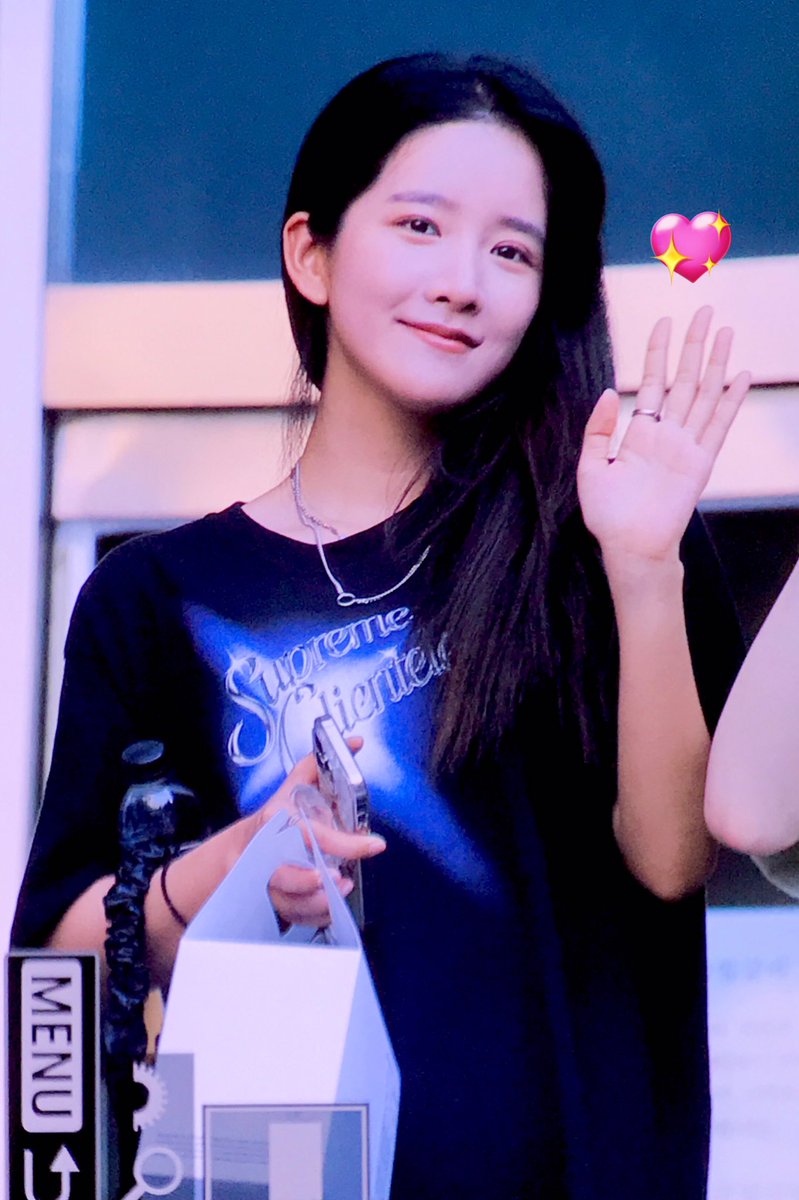 𝙻𝙸𝙿𝚂💋 tweet media
