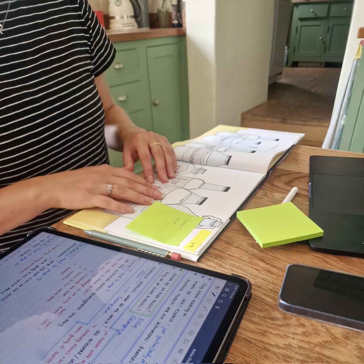 Aulus Duo tweet media