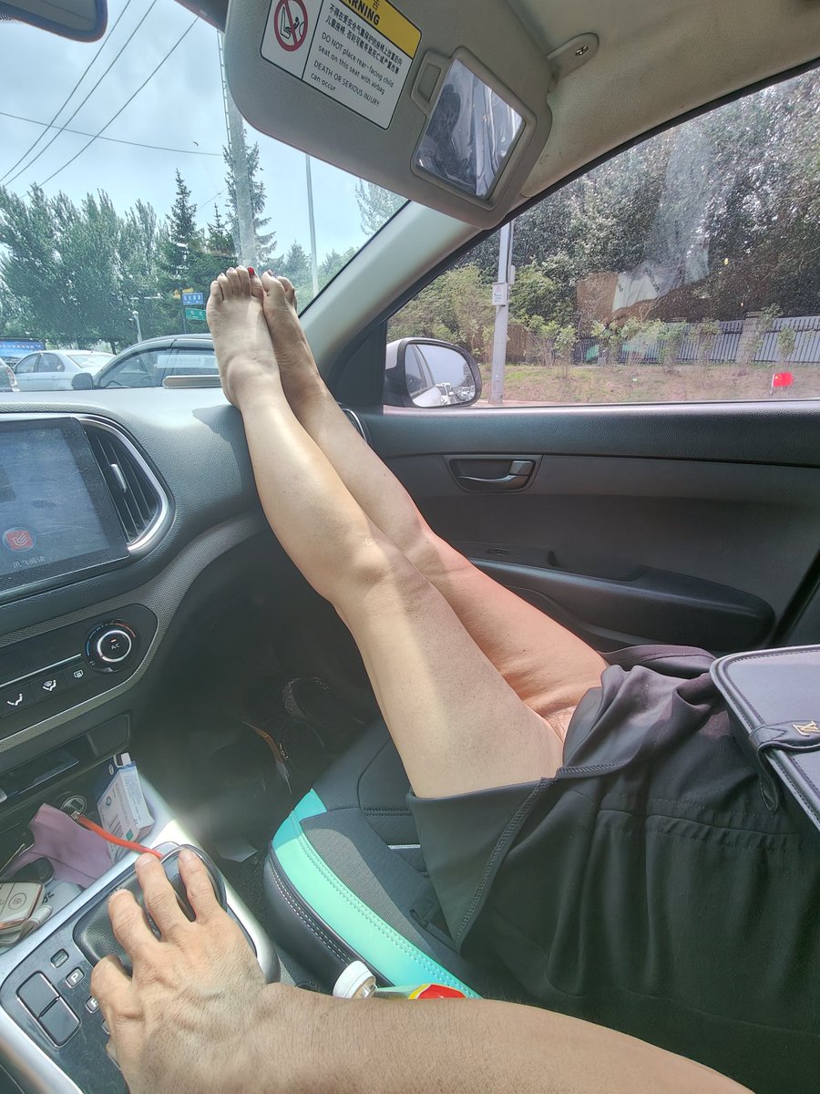 绿帽淫妻 tweet media