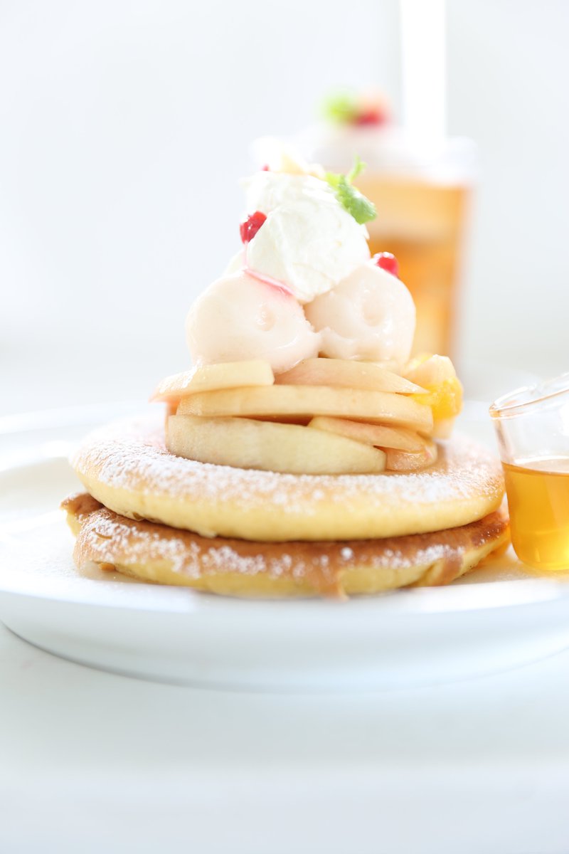 🍑
桃のパンケーキには
桃氷菓トッピングがおすすめです

For the peach pancakes.
Peach ice cream topping is recommended!

#♨
#♨☕

#パンケーキ
#桃のパンケーキ
#pancake
#Peachpancake