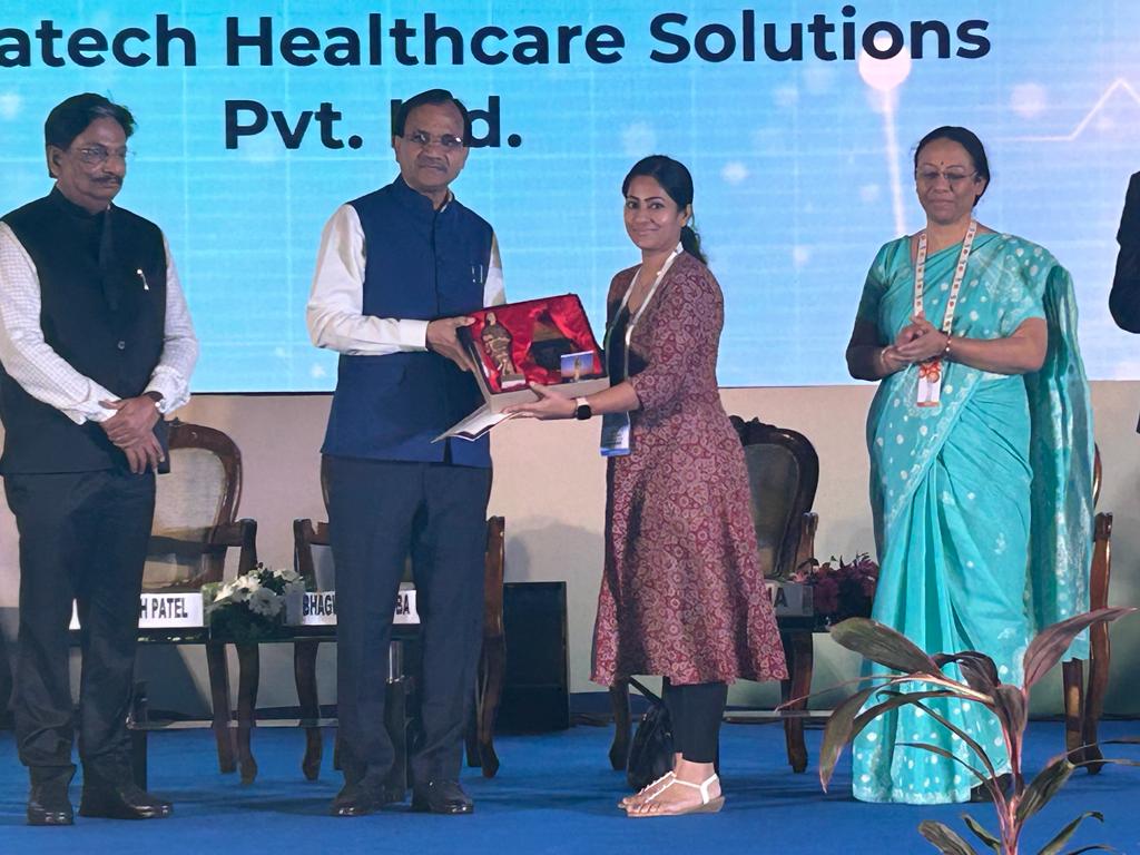 Glimpses of Felicitation of Startups under the category for 'Women led Innovation' during the Valedictory Session of #IndiaMedTechExpo2023 at Helipad Exhibition Centre, Gandhinagar, Gujarat. 

#MedicalTechnology #InnovationInHealthcare #MedTechRevolution #IndiaMedTech2023