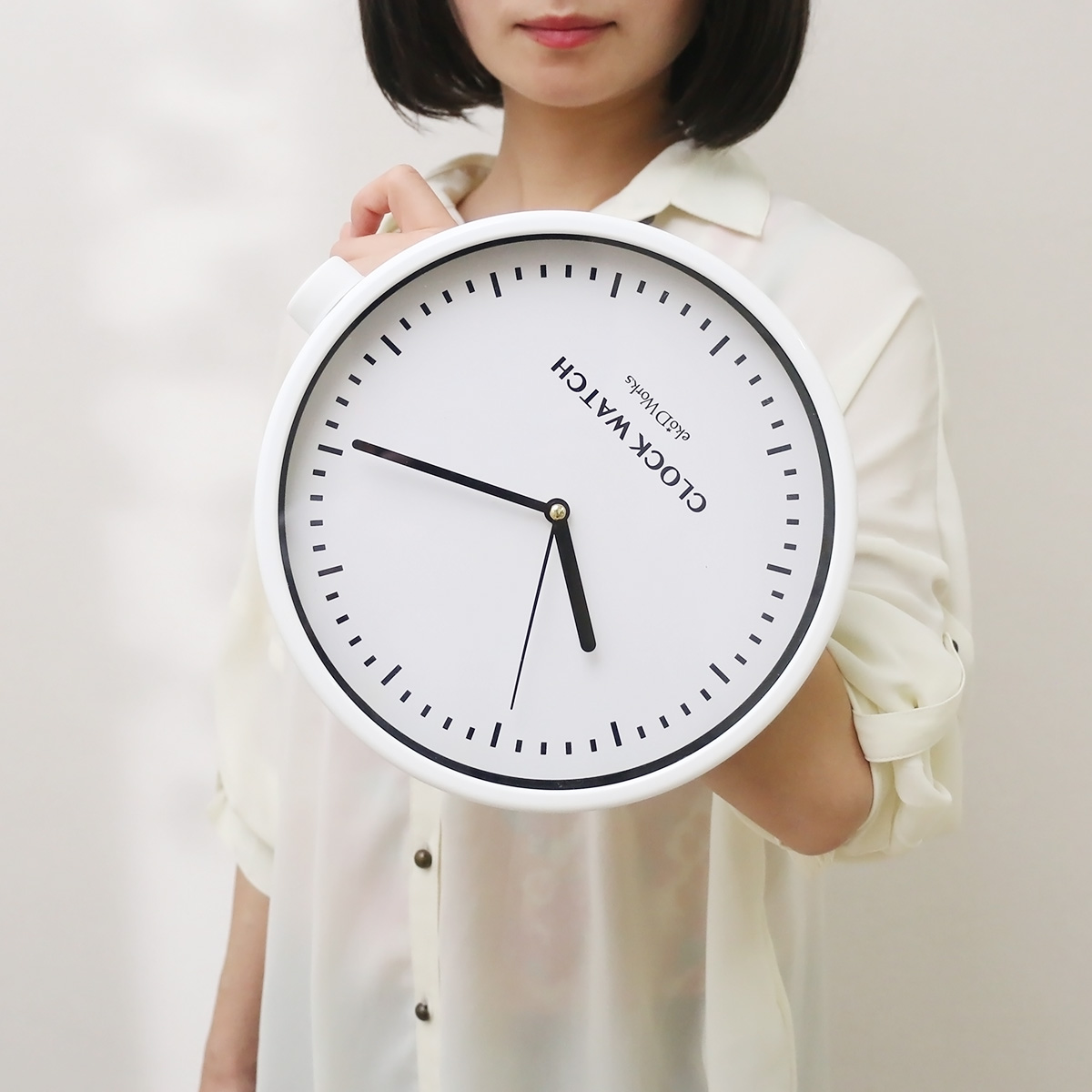 ekoDWorks's tweet photo. 腕時計としての大切な何かと引き換えに
視認性と防御力を飛躍的に高めた
#ClockWatch
#ekodworkshort https://t.co/59oCpOeuYd