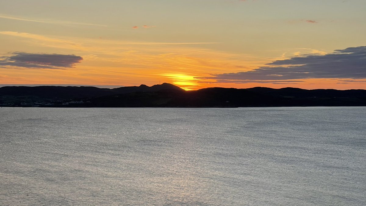 DonegalTV's tweet photo. Beautiful views from a beautiful location #fortdunree 📸 @wallacemedia https://t.co/Sva5nAGYxb