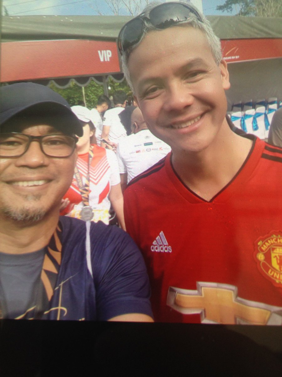RoediMS's tweet photo. @HmfaqihA @rajivgaluh Deal.....yg ada ubannya👌 https://t.co/SgnykfTGFu