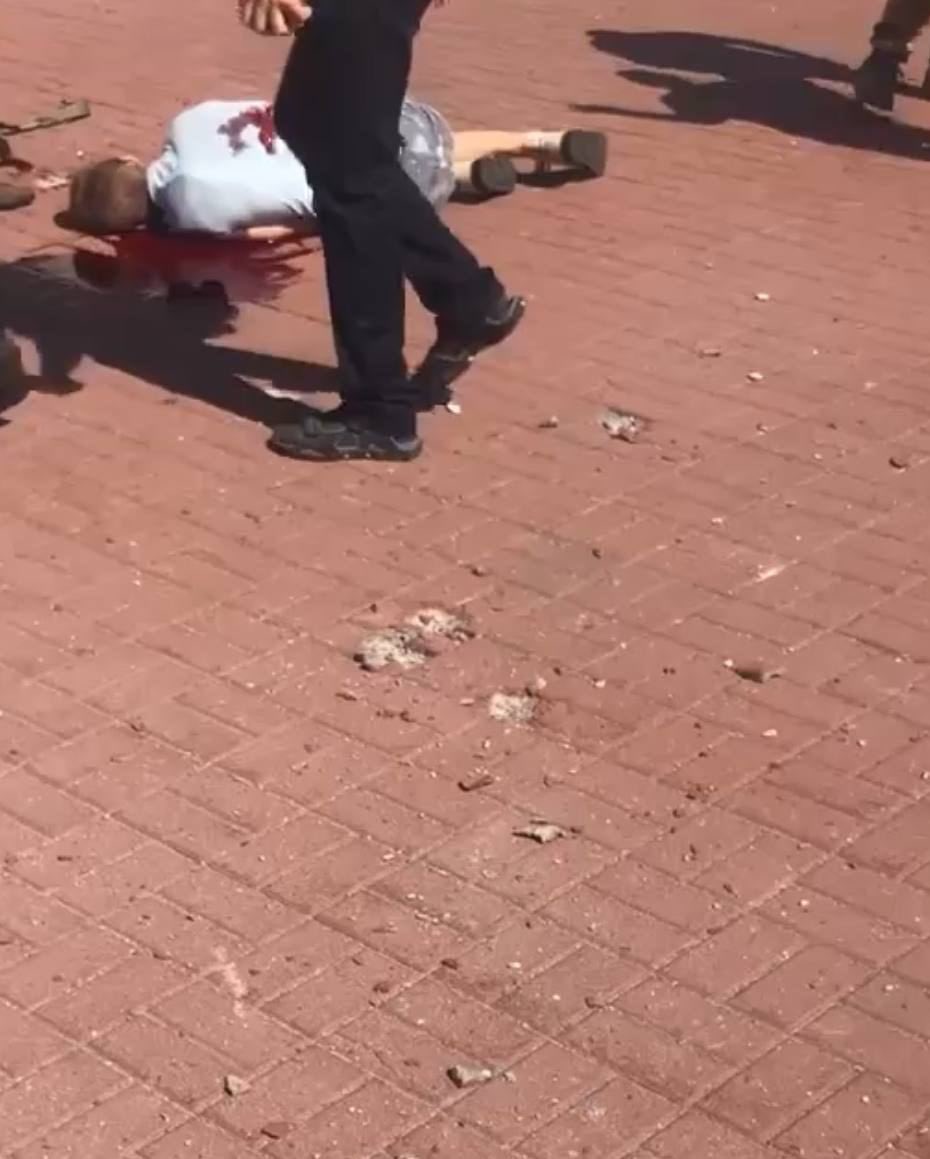 Чернігів, центр міста, ранок суботи.
Ймовірно, балістика.

Які мілітарні обʼєкти було знищено цього разу?