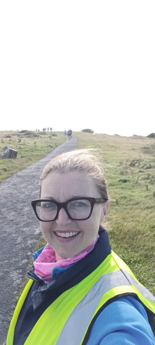 Plan B for the #tramoreparkrun route  this morning after #StormBetty &amp; the winds too strong to run up the prom. Great turnout &amp; my turn to volunteer &amp; marshal <a href="/parkrunIE/">parkrun Ireland</a> #loveparkrun #highvisheroes #tramore #waterford 💨🏃‍♂️🚶‍♀️👏😍