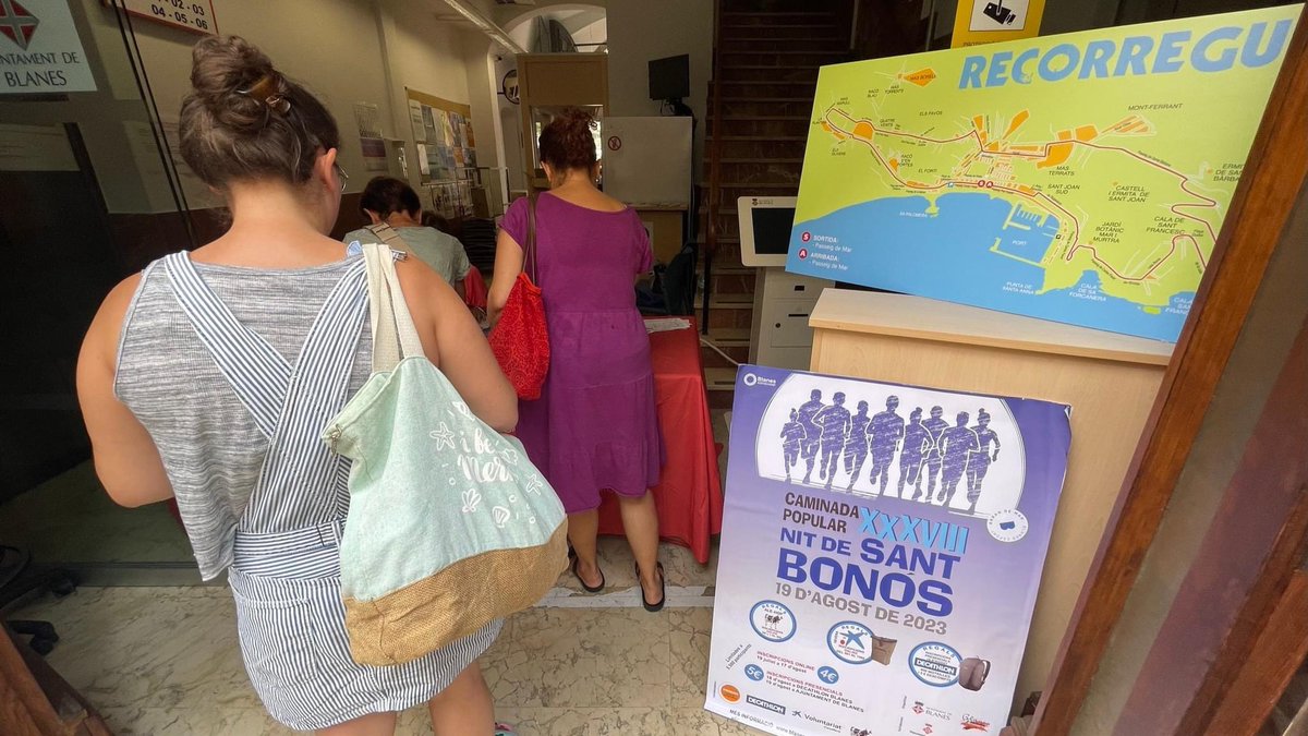 Blanes_cat's tweet photo. En marxa #InscripcionsPresencials i #RecollidaDorsals i #Obsequis #CaminadaNitSantBonós a @Blanes_cat fins 22 h o fins esgotar 5.500 dorsals
Estem gairebé a punt d'arribar a les 4.000 persones inscrites Informació: https://t.co/vDW8OfPatj

#esport
#salut
#BlanesCiutatEsportiva https://t.co/b8uClzZEtv