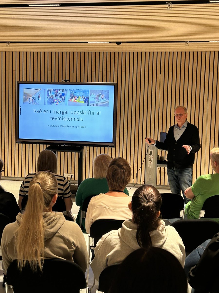 Það er dásamlegt að fá Ingvar aftur með okkur í Stapaskóla 💜 Teymiskennsla í mörgum myndum 🙏 #menntaspjall #stapaskoli #skolastjornun