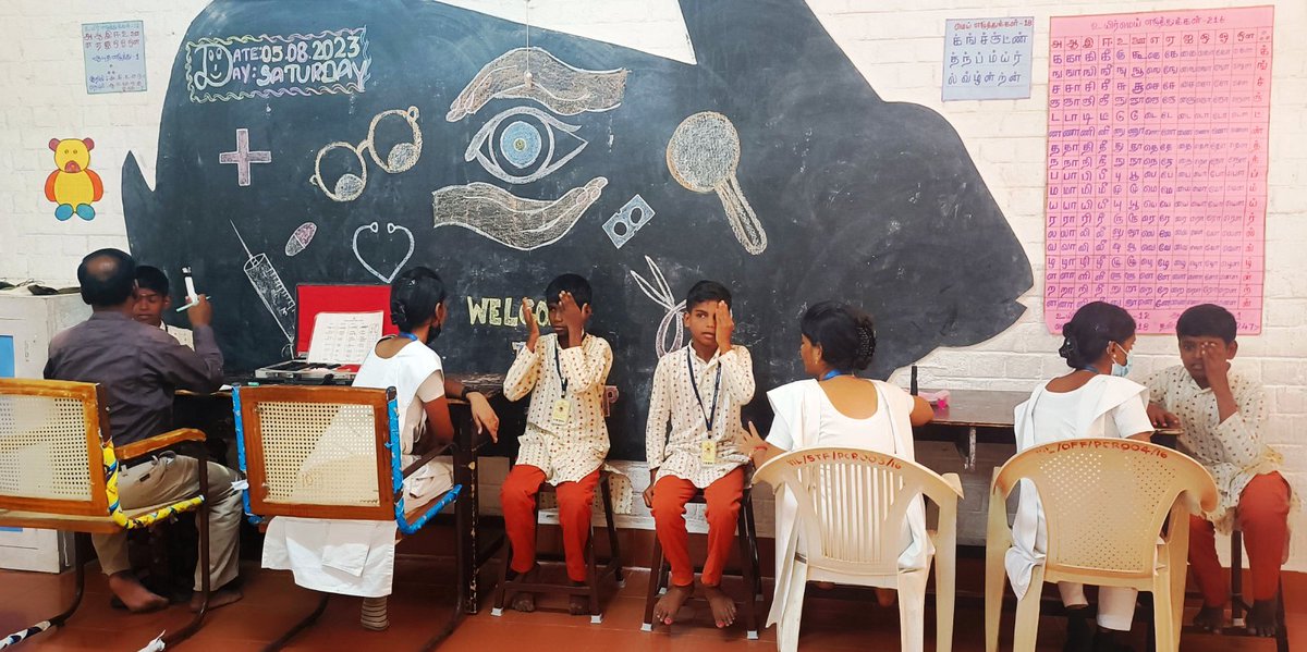 ishavidhya's tweet photo. Class 9 students of Isha Vidhya Villupuram organized a dental and eye camp in collaboration with Thillai Dental Hospital, Ulundurpet, and Danish Eye Hospital, Trichy, for students of classes 3–9. The students benefited from skilled medical examinations and valuable advice. https://t.co/sIN4ZWlTWH