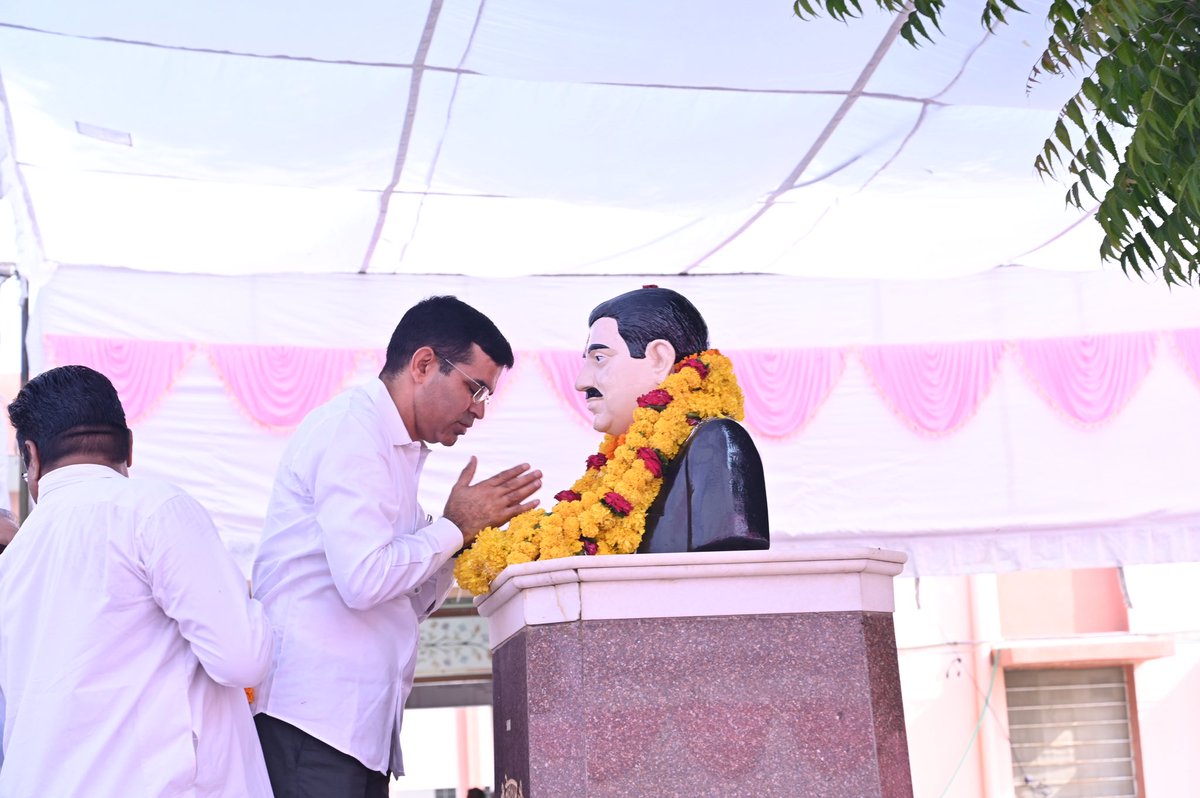 Bishnaram Siyag tweet media