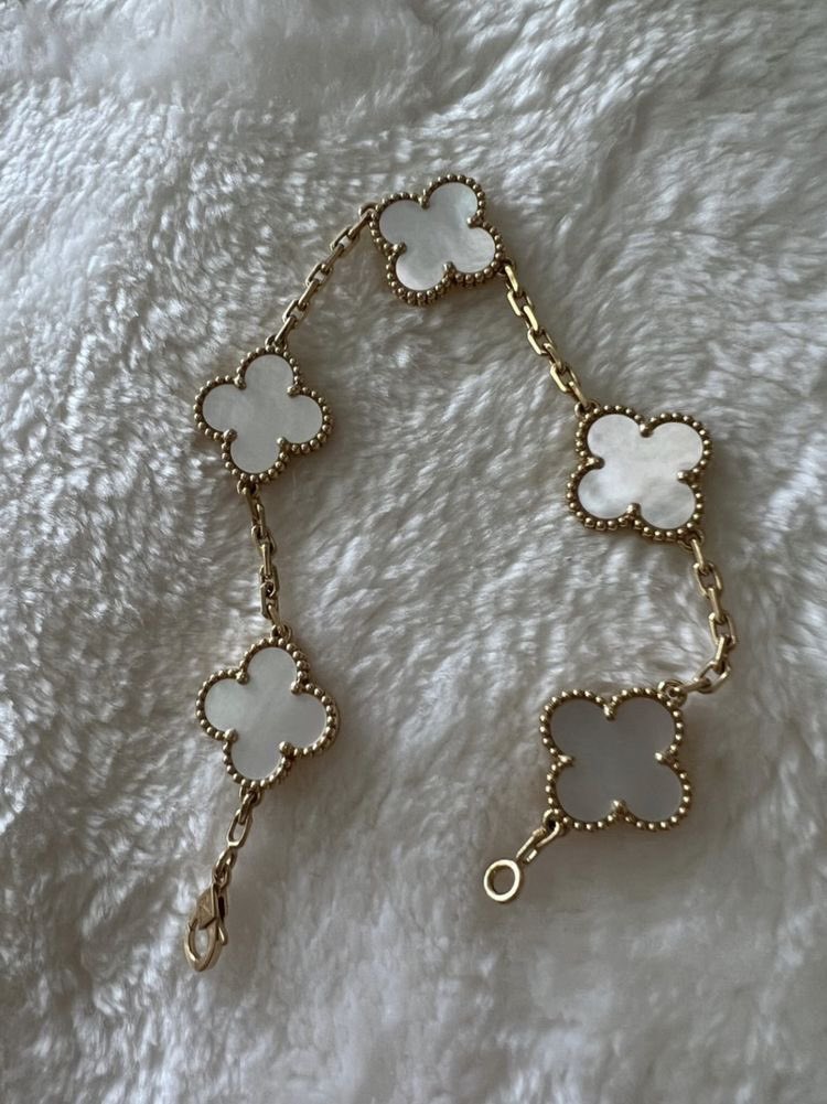 van cleef and arpels bracelet