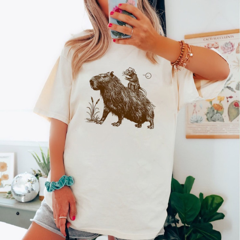 cherrycatshop's tweet photo. Capybara and Cowboy Rat Shirt
#funnyshirt #capybarashirt #ratshirt

Buy it now 👇