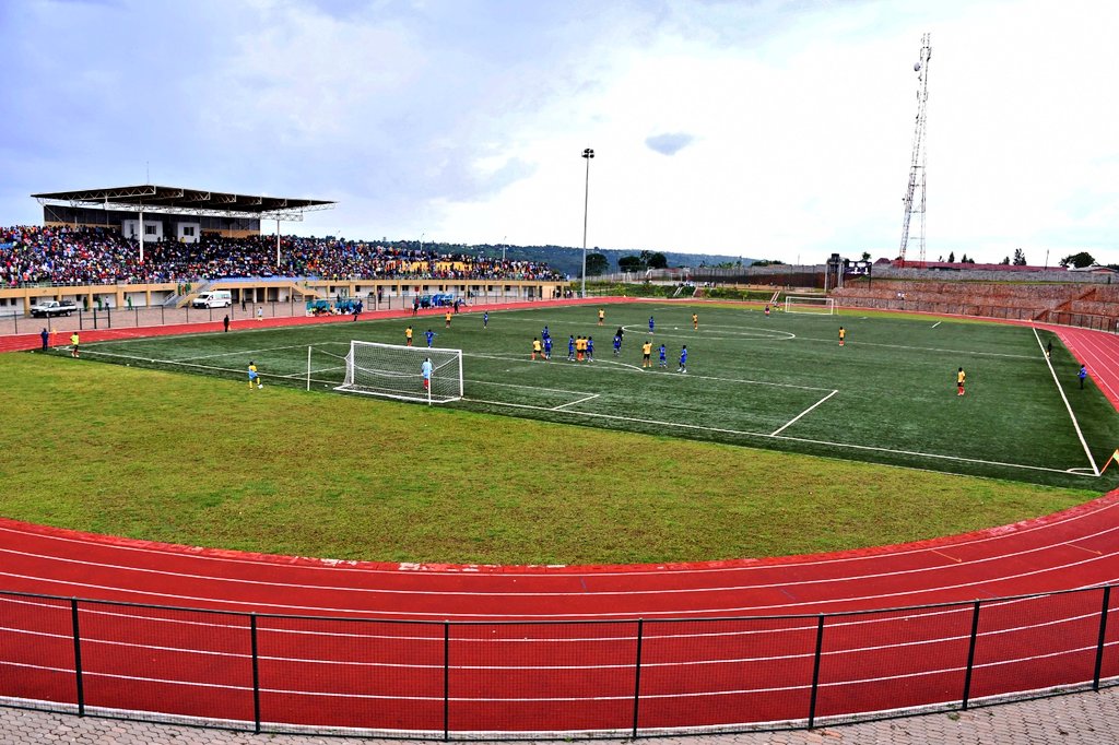 NgomaDistrict's tweet photo. Kuri iki cyumweru guhera saa 15h00 ikipe ya @etoile_fc irakira ikipe ya @musanzefc i Ngoma. Turasaba buri wese kugura itike hakiri kare atazacikanwa n'uyu mukino bizadufashe no kwirinda umuvundo
#Kugura itike: *939# ukurikize amabwiriza
#Hitamo igiciro: 1000Frw,2000Frw, 5000Frw https://t.co/ZxR4xJXytN