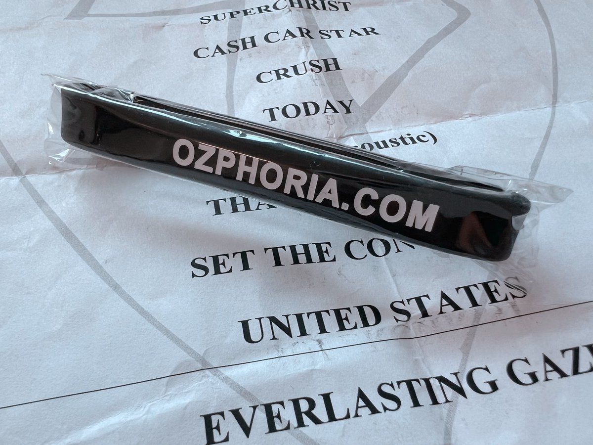 Ozphoria's tweet photo. Found some old @Ozphoria merch from back in the day. 🖤

Anybody still got one? https://t.co/Qw7dtK3b4t