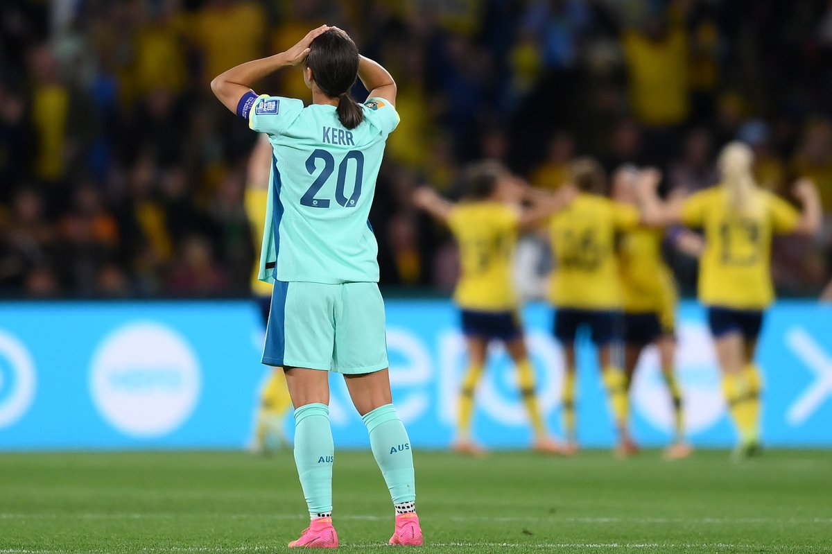 MirrorFootball's tweet photo. Sweden 2-0 Australia: World Cup co-hosts beaten in third-place playoff https://t.co/qHeWhC6pG6 https://t.co/TC7F1S9R07