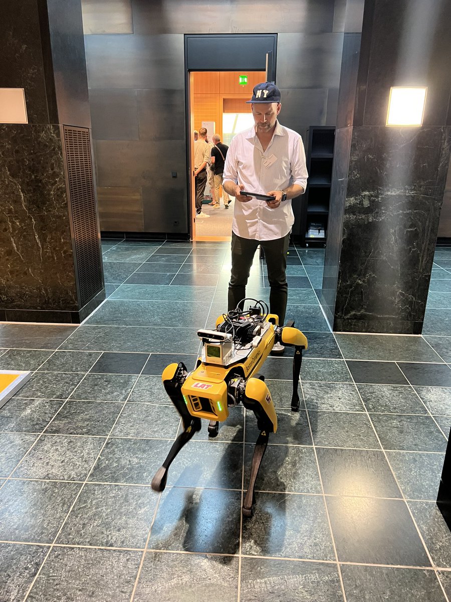 LAT Gruppe (@lat_berlin) on Twitter photo Am #tdot stellen wir unser Projekt #schaufelPlus vor bmdv.bund.de/SharedDocs/DE/… - Spot ist natürlich dabei <a href="/BostonDynamics/">Boston Dynamics</a> <a href="/BVG_Unternehmen/">Berliner Verkehrsbetriebe (BVG)</a> <a href="/BHT_bln/">Berliner Hochschule für Technik (BHT)</a> mit <a href="/zeichhardt/">Larissa Zeichhardt</a> & Tim
Rittmann (Foto) Am #tdot stellen wir unser Projekt #schaufelPlus vor bmdv.bund.de/SharedDocs/DE/… - Spot ist natürlich dabei <a href="/BostonDynamics/">Boston Dynamics</a> <a href="/BVG_Unternehmen/">Berliner Verkehrsbetriebe (BVG)</a> <a href="/BHT_bln/">Berliner Hochschule für Technik (BHT)</a> mit <a href="/zeichhardt/">Larissa Zeichhardt</a> & Tim
Rittmann (Foto)